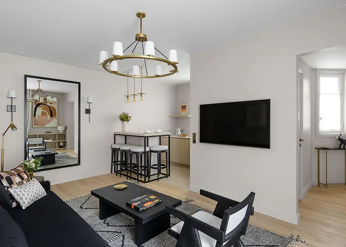 Black DoorHotel Parigi